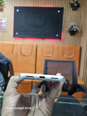 Google Pixel 8a 128 GB White