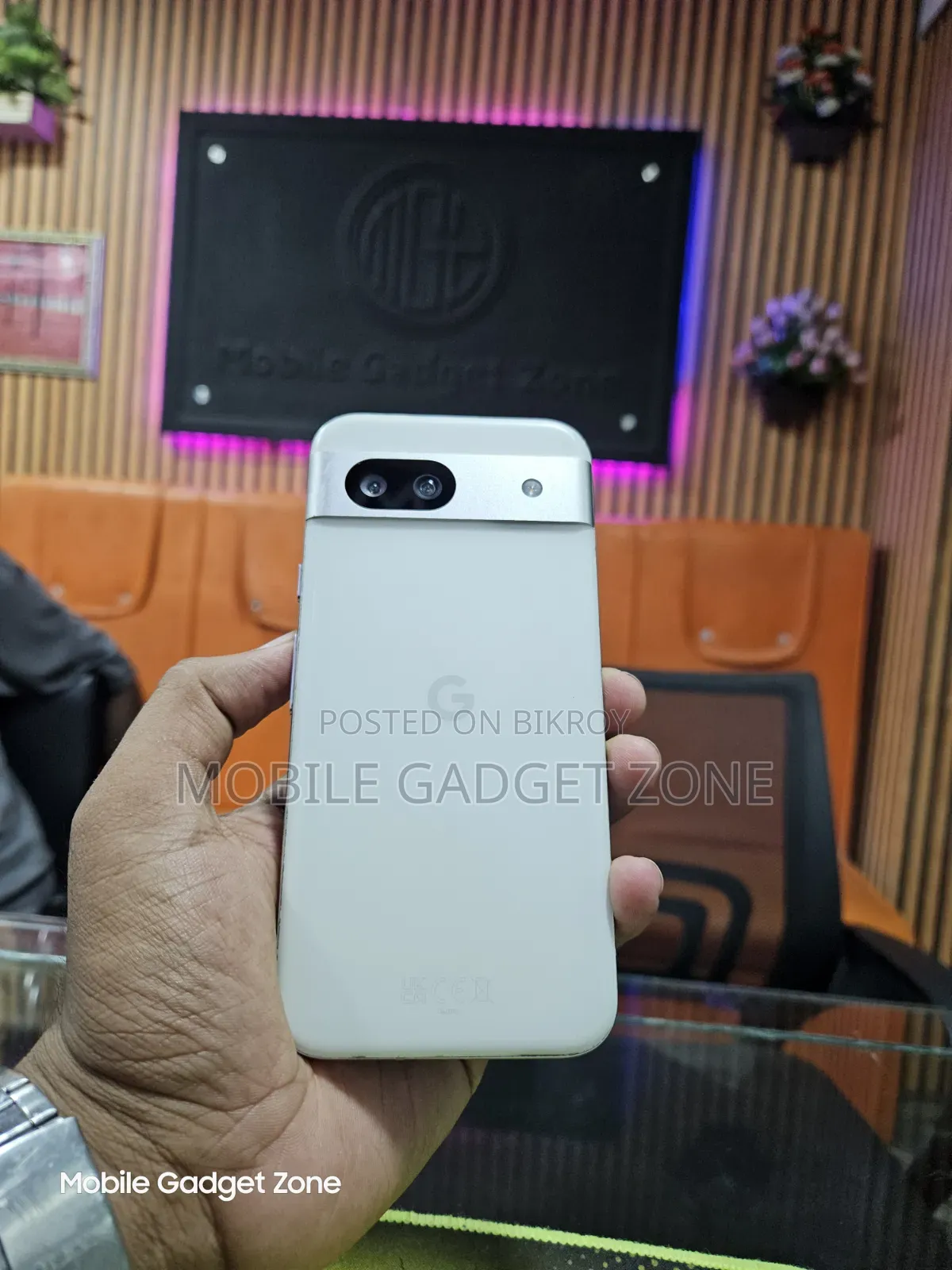 Google Pixel 8a 128 GB White