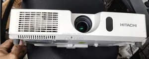 Hitachi Cp-x4020 4000lumens Projector