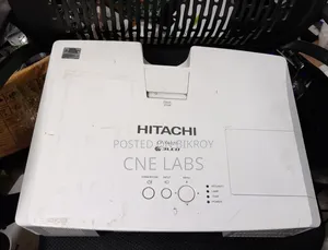 Hitachi Cp-X4020 4000lumens Projector