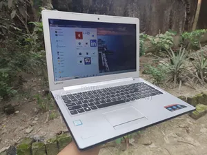 Laptop Lenovo IdeaPad 310 4GB Intel Core i3 HDD+SSD 1T