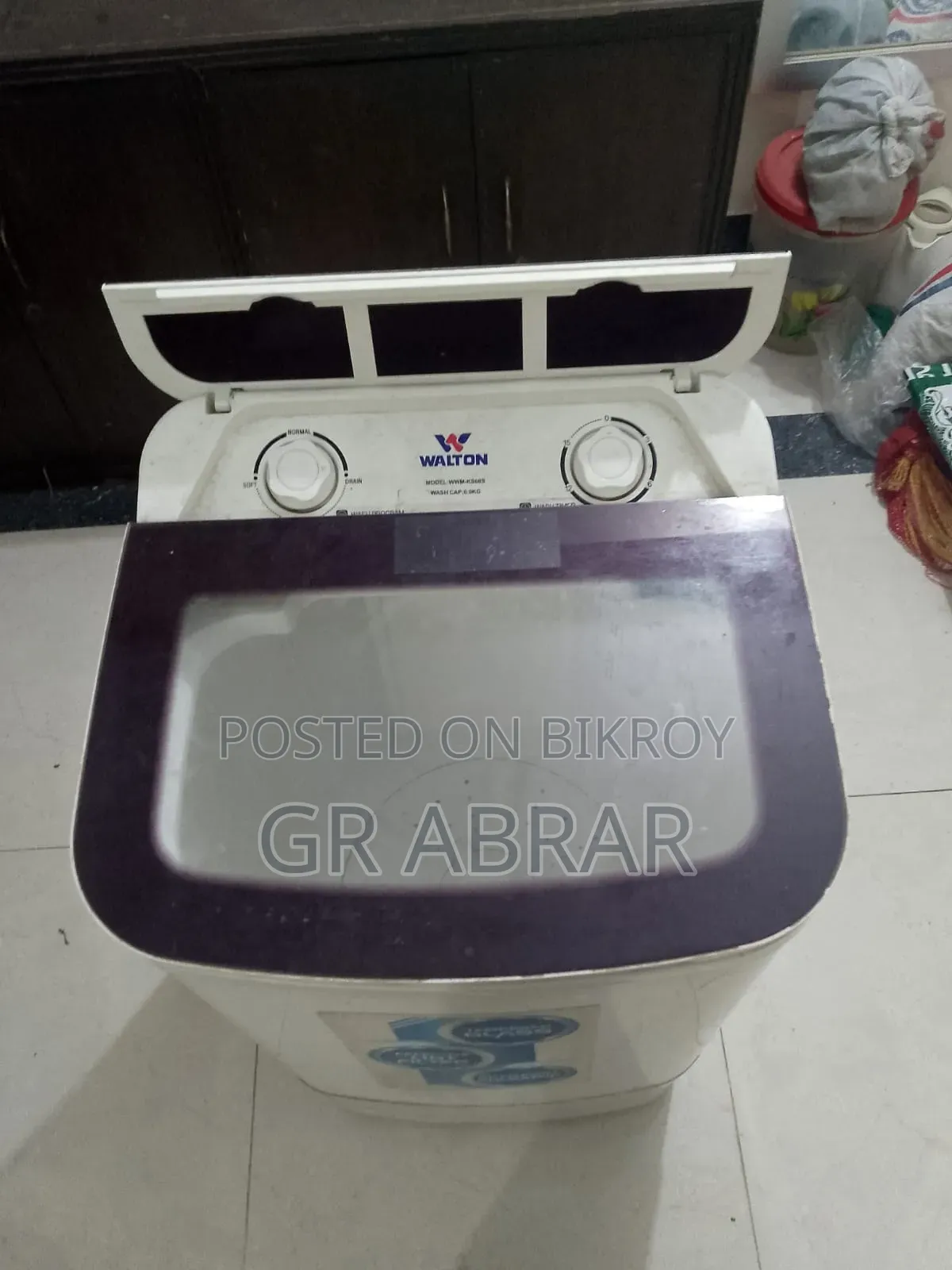 Washing machine for sale.