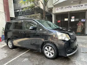 Toyota Voxy 2011 Black