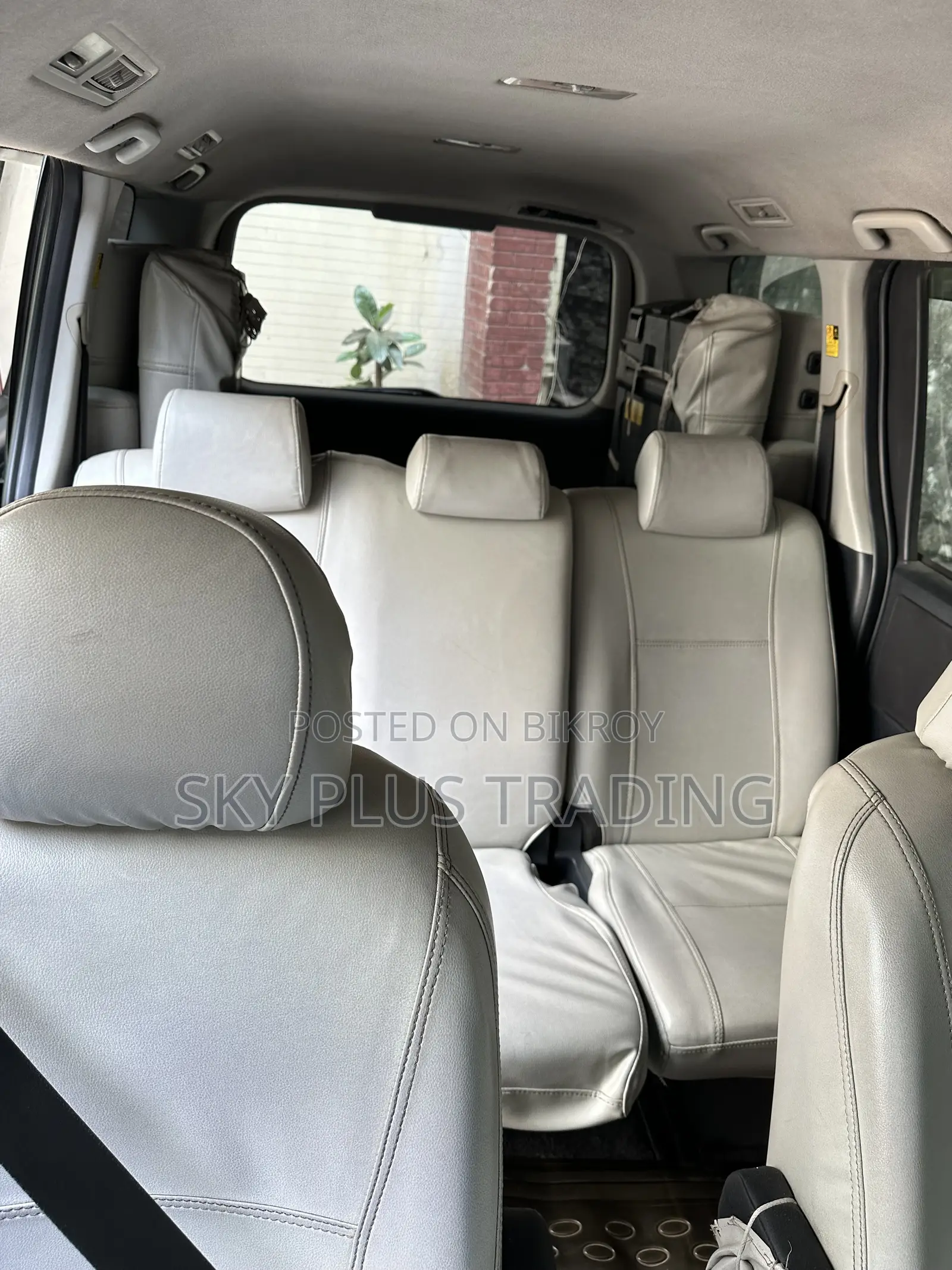 Toyota Voxy 2011 Black