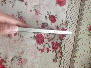 Apple iPhone 13 128 GB Pink