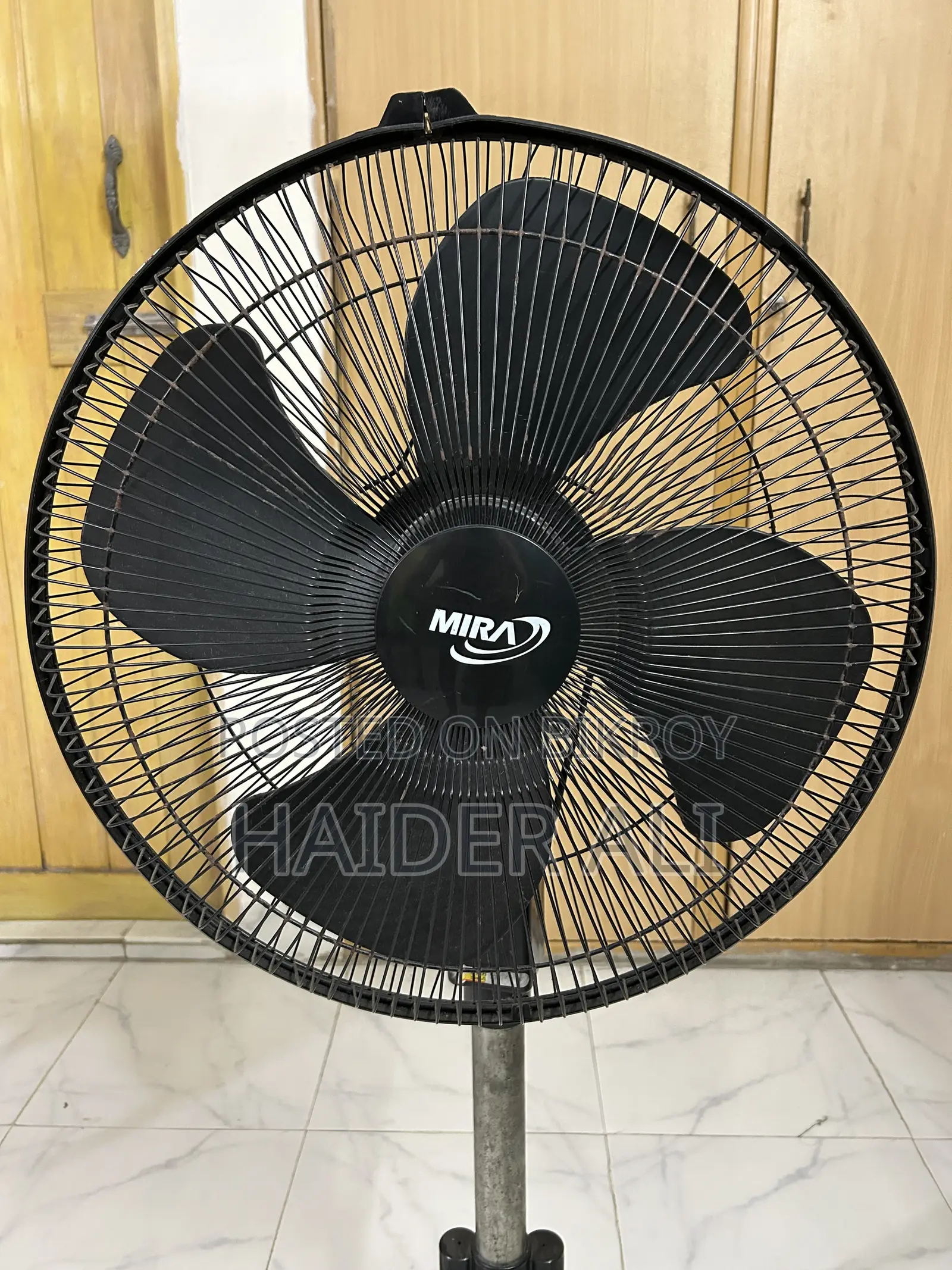Mira Stand Fan