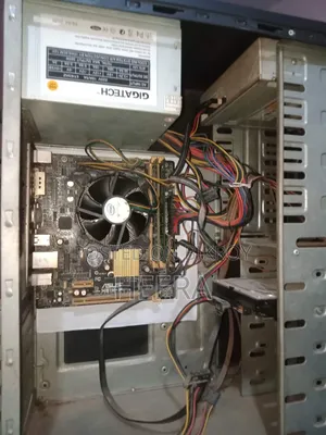 Desktop Computer Asus 4GB Intel Core i5 HDD 320GB