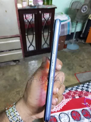 Realme C25Y 64 GB Silver