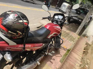 TVS Metro 2017 Red