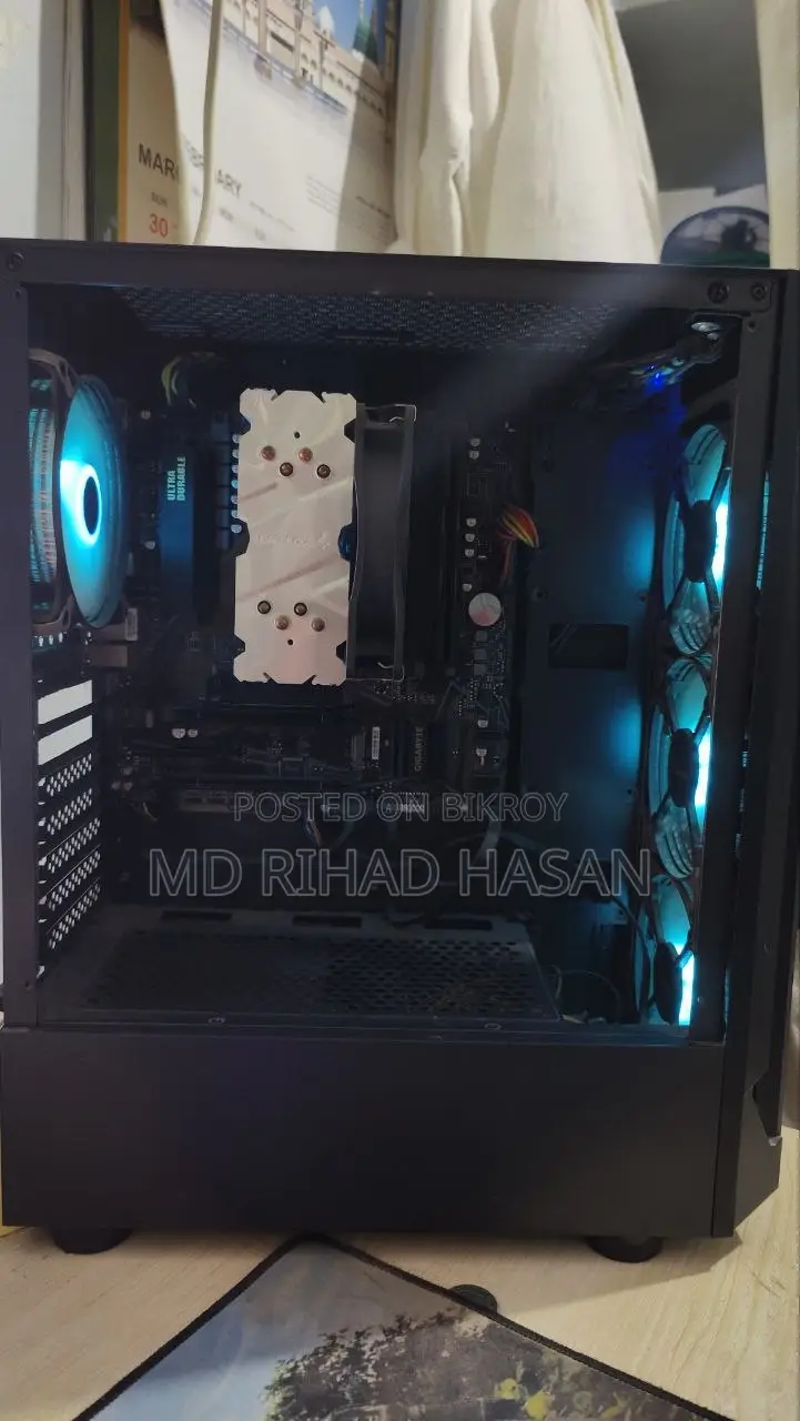 Desktop Computer Gigabyte GB-BRi7-8550 16GB AMD Ryzen 5 SSD 512GB