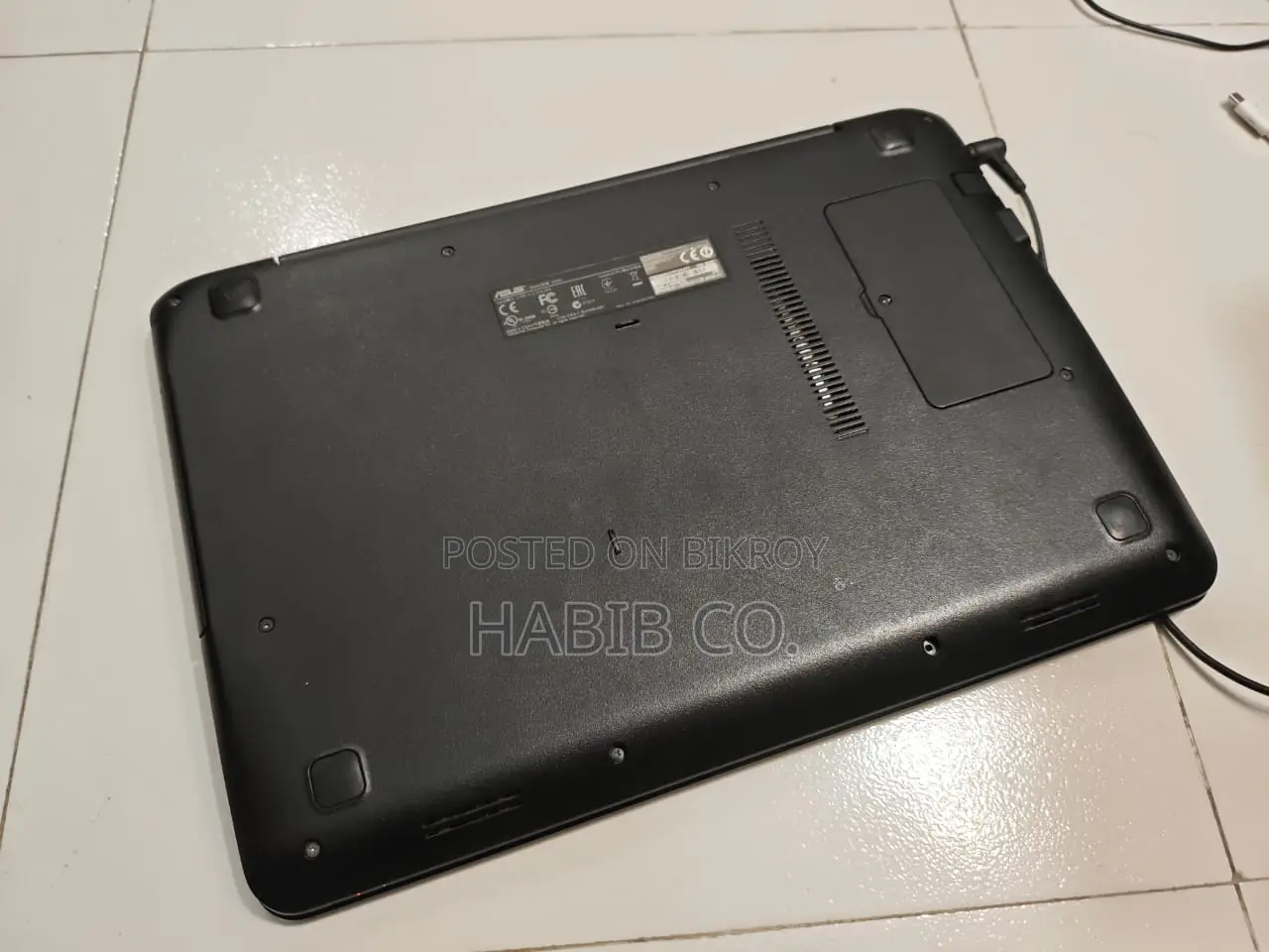 Laptop Asus 4GB Intel Core i3 SSD 128GB