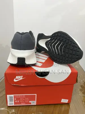 Nike Metro-Tek Men's Running Shoe