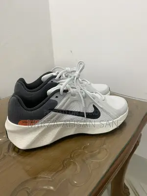 Nike Metro-Tek Men's Running Shoe