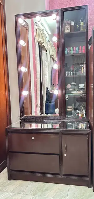 Vanity Dressing Table