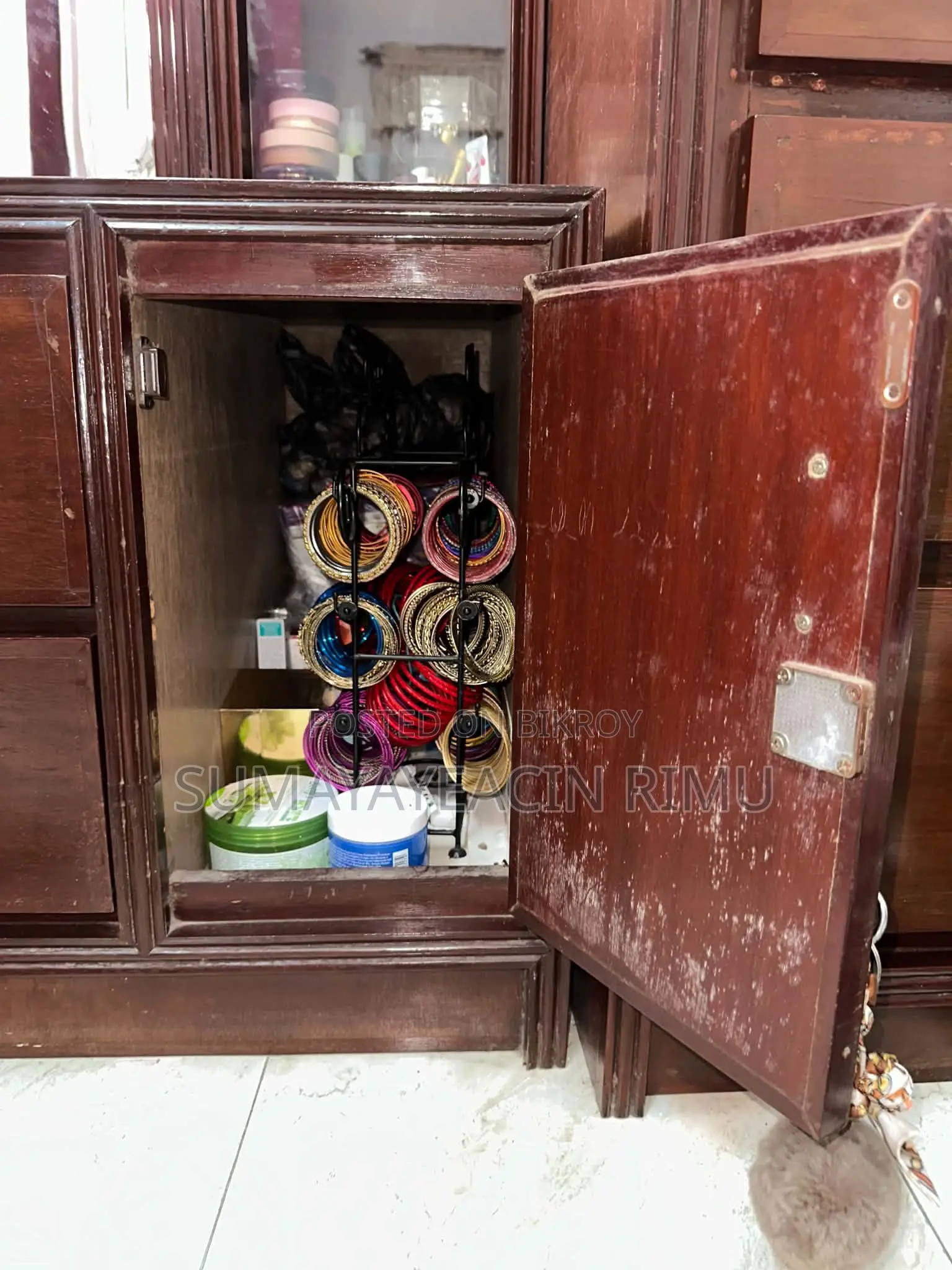 Vanity Dressing Table