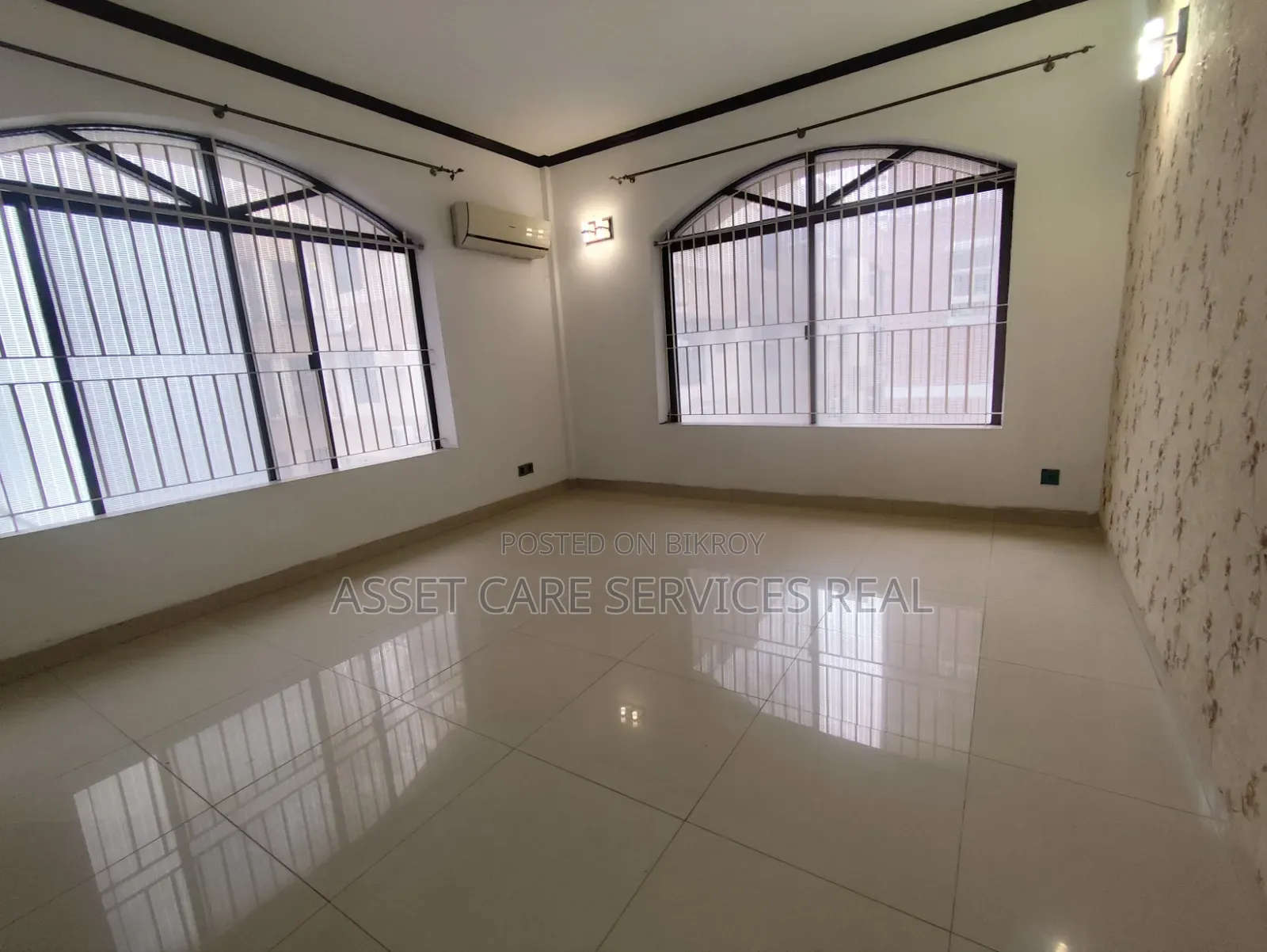 4-Bedroom Duplex in Gulshan for Rent