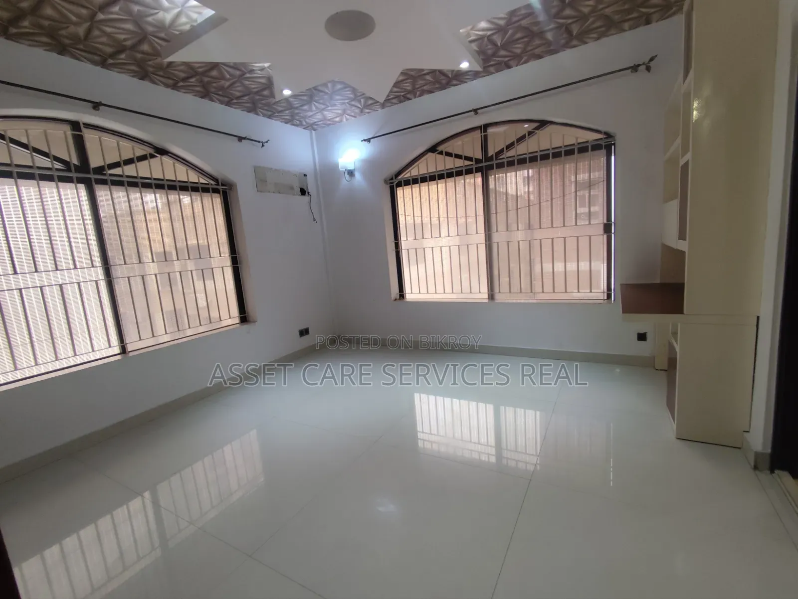 4-Bedroom Duplex in Gulshan for Rent