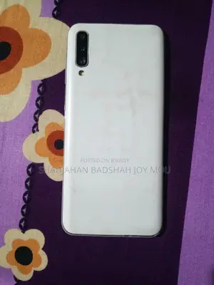 Samsung Galaxy A50 64 GB White