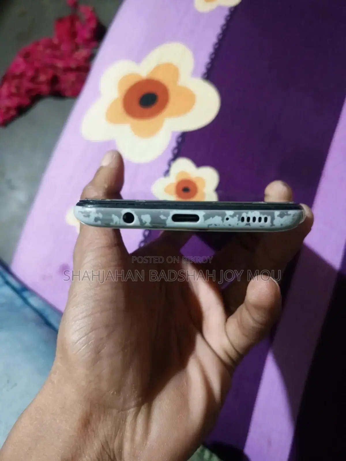 Samsung Galaxy A50 64 GB White
