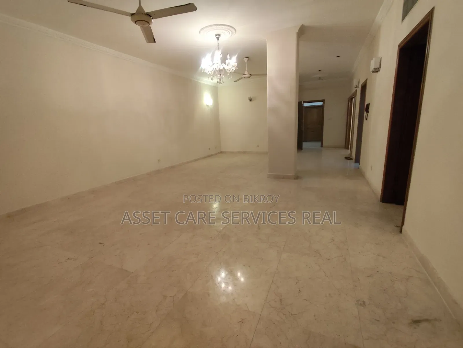 2500-SQFT Office Space Rent in Gulshan-2