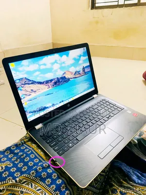Laptop HP 15 8GB Intel Core i5 HDD+SSD 500GB