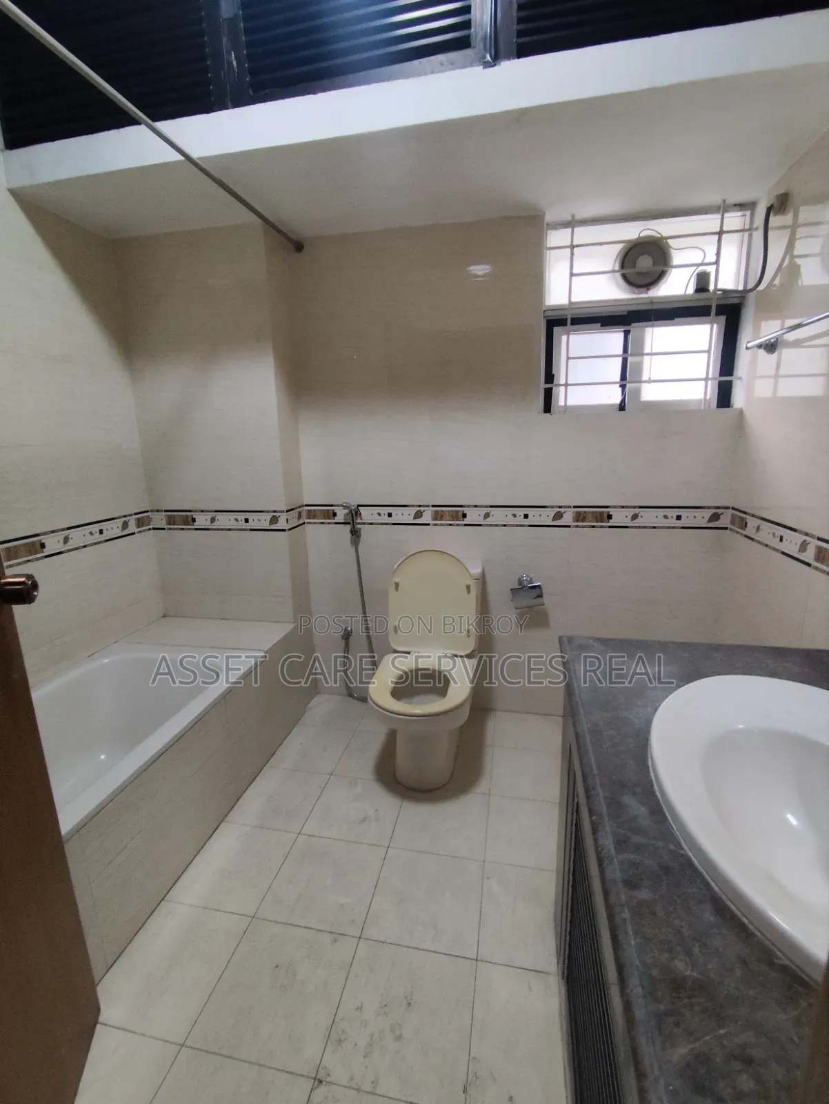5000-SQFT Office Space Rent in Gulshan-2