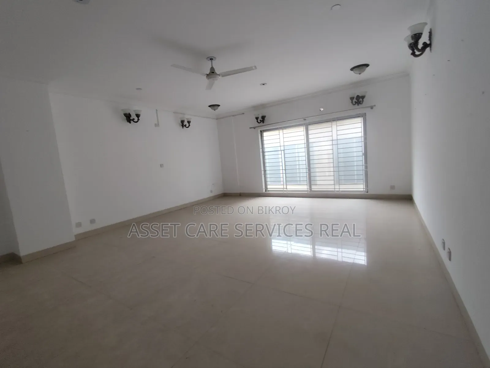 5000-SQFT Office Space Rent in Gulshan-2