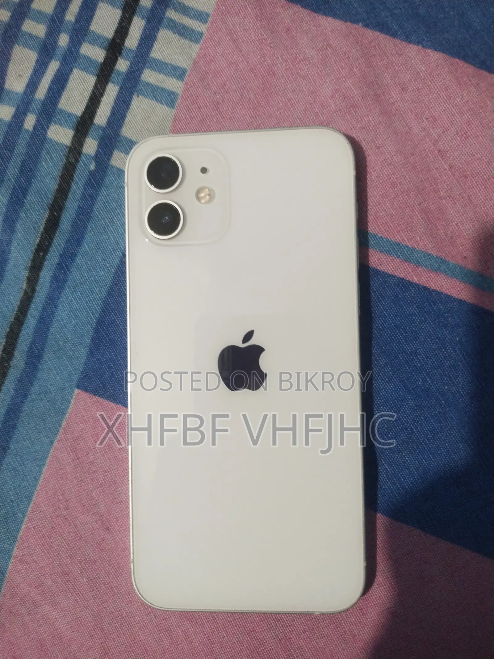 অ্যাপল আইফোন ১২ ১২৮ জিবি সাদা