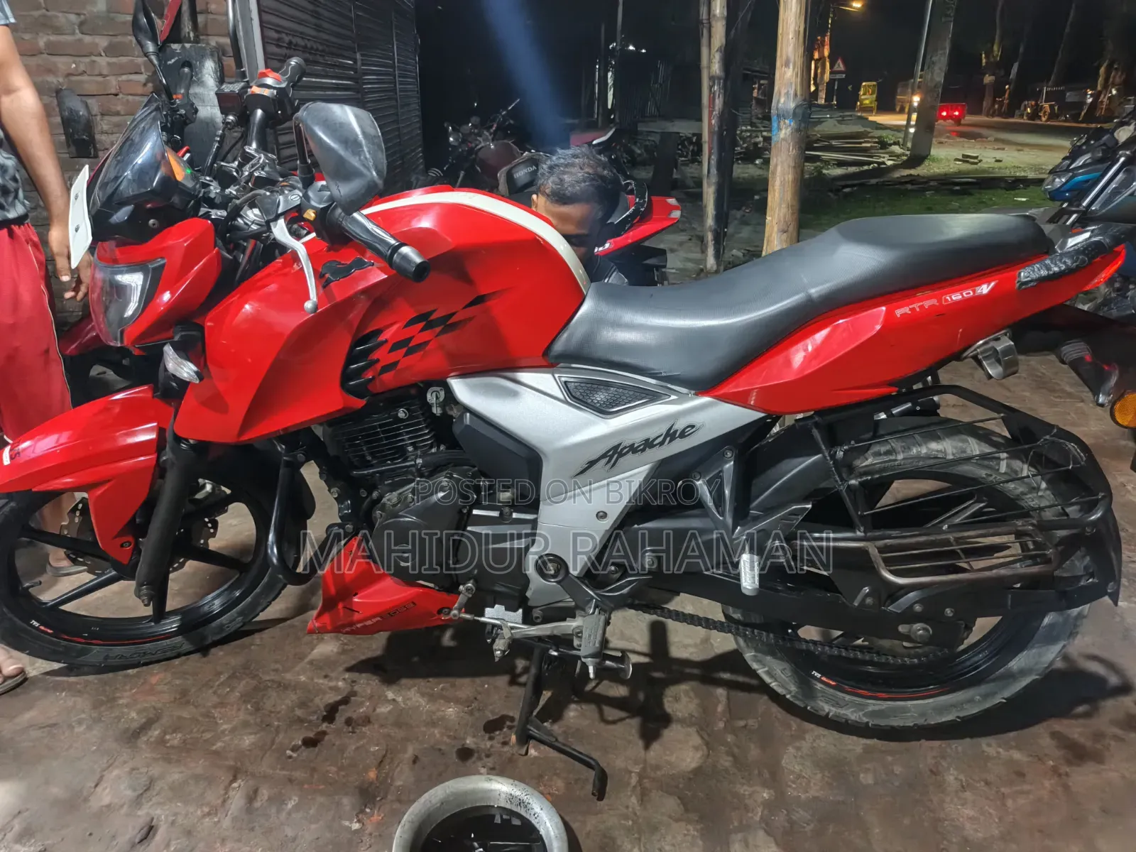 TVS Apache RTR 160 4V 2020 Red