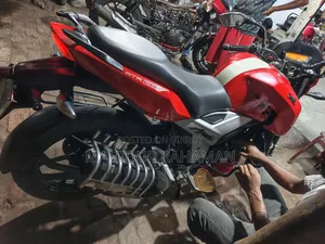 TVS Apache RTR 160 4V 2020 Red