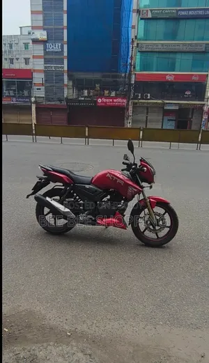 TVS Apache RTR 160 2V 2019 Red