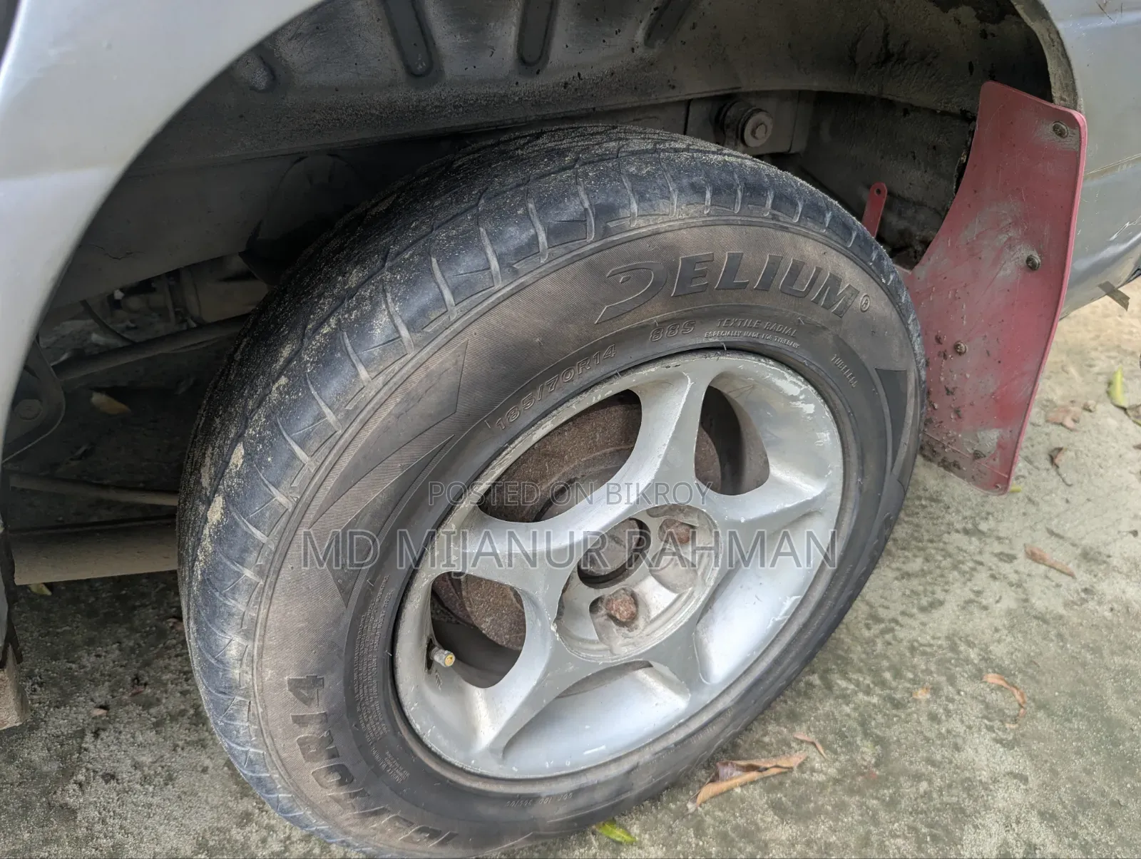 Toyota Noah 2001 Silver
