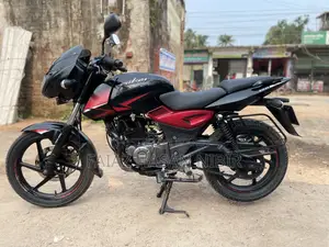 Bajaj Pulsar 150 2018 Red