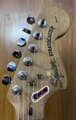 Squire Stratocaster (Indonesian Made)