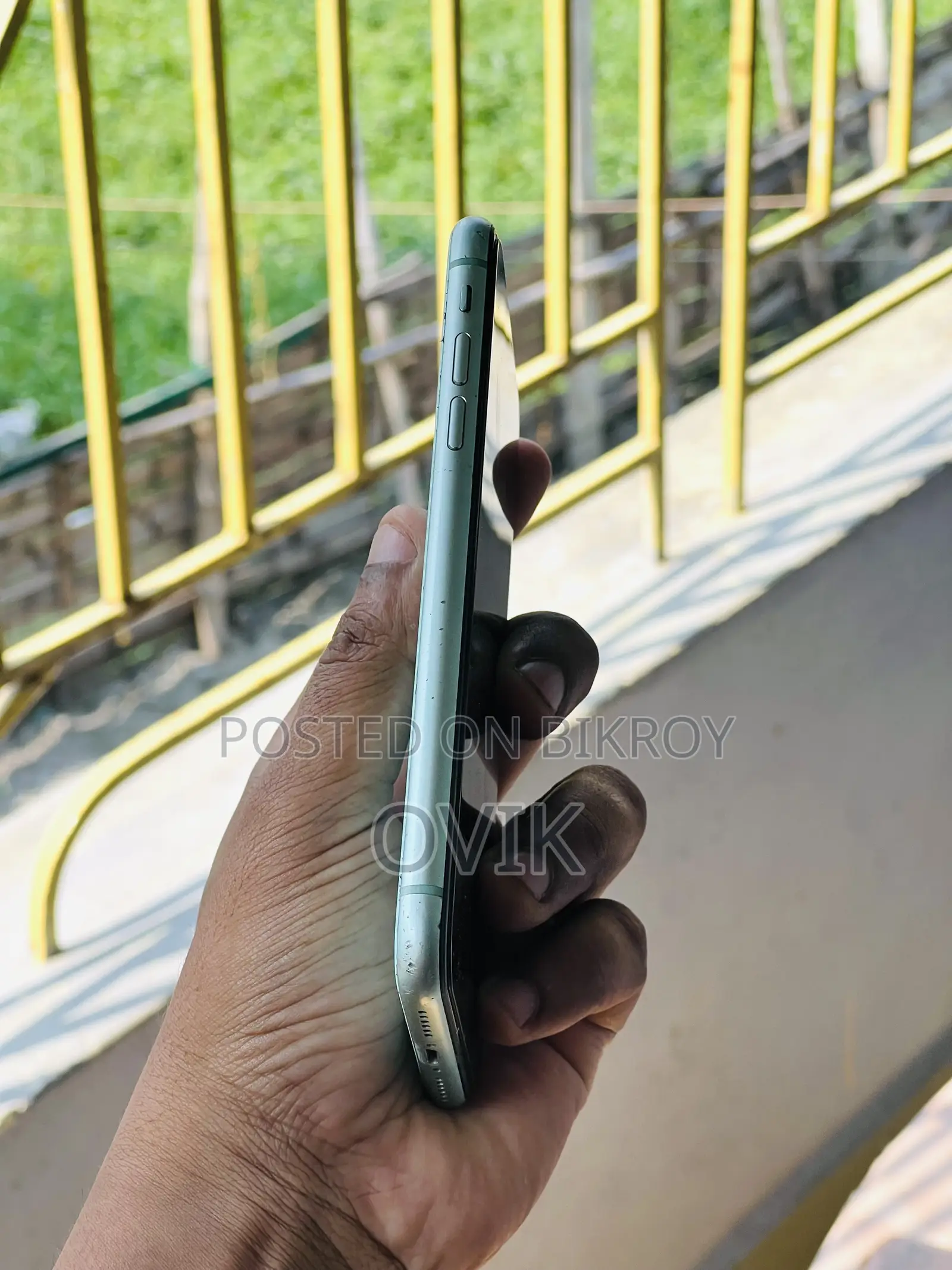 Apple iPhone 11 64 GB Green