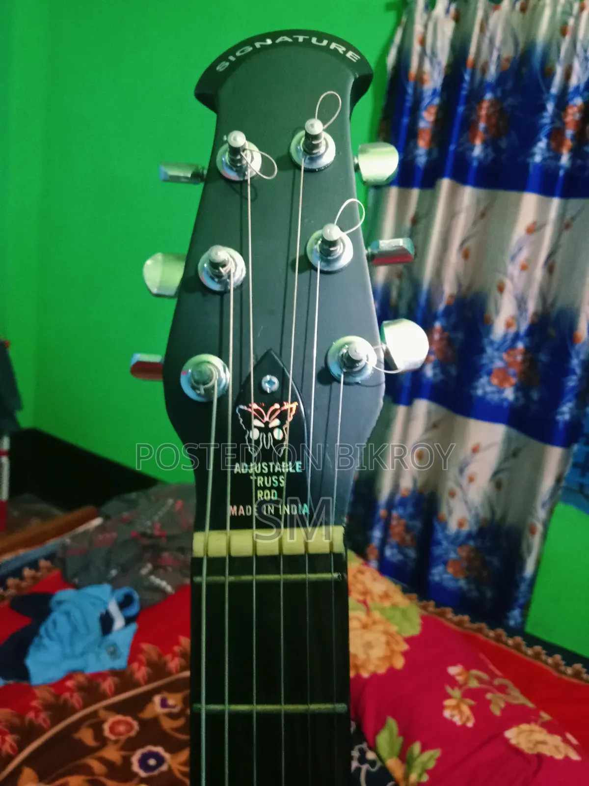 Guitar India 265 model