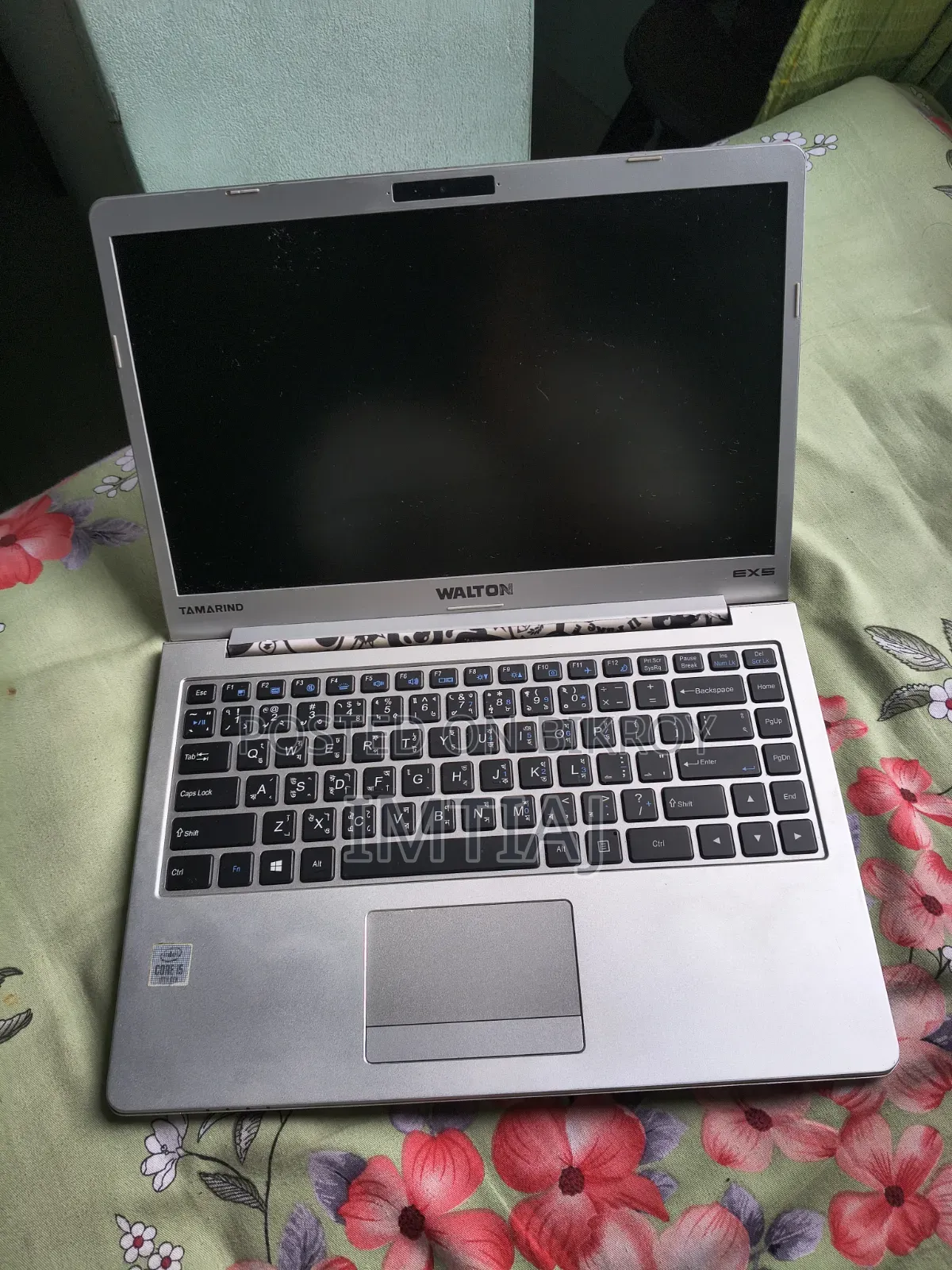 Laptop 8GB Intel Core I5 SSD 140GB