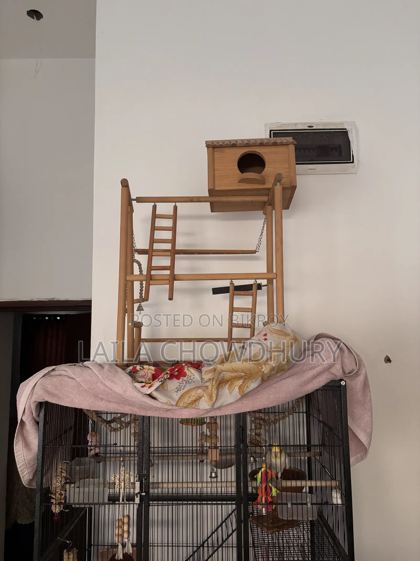 Wooden Bird Play Stand