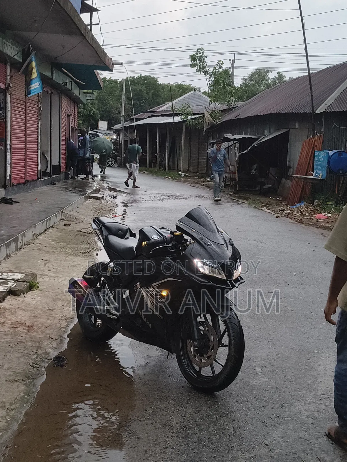 Yamaha YZF-R 2022 Black