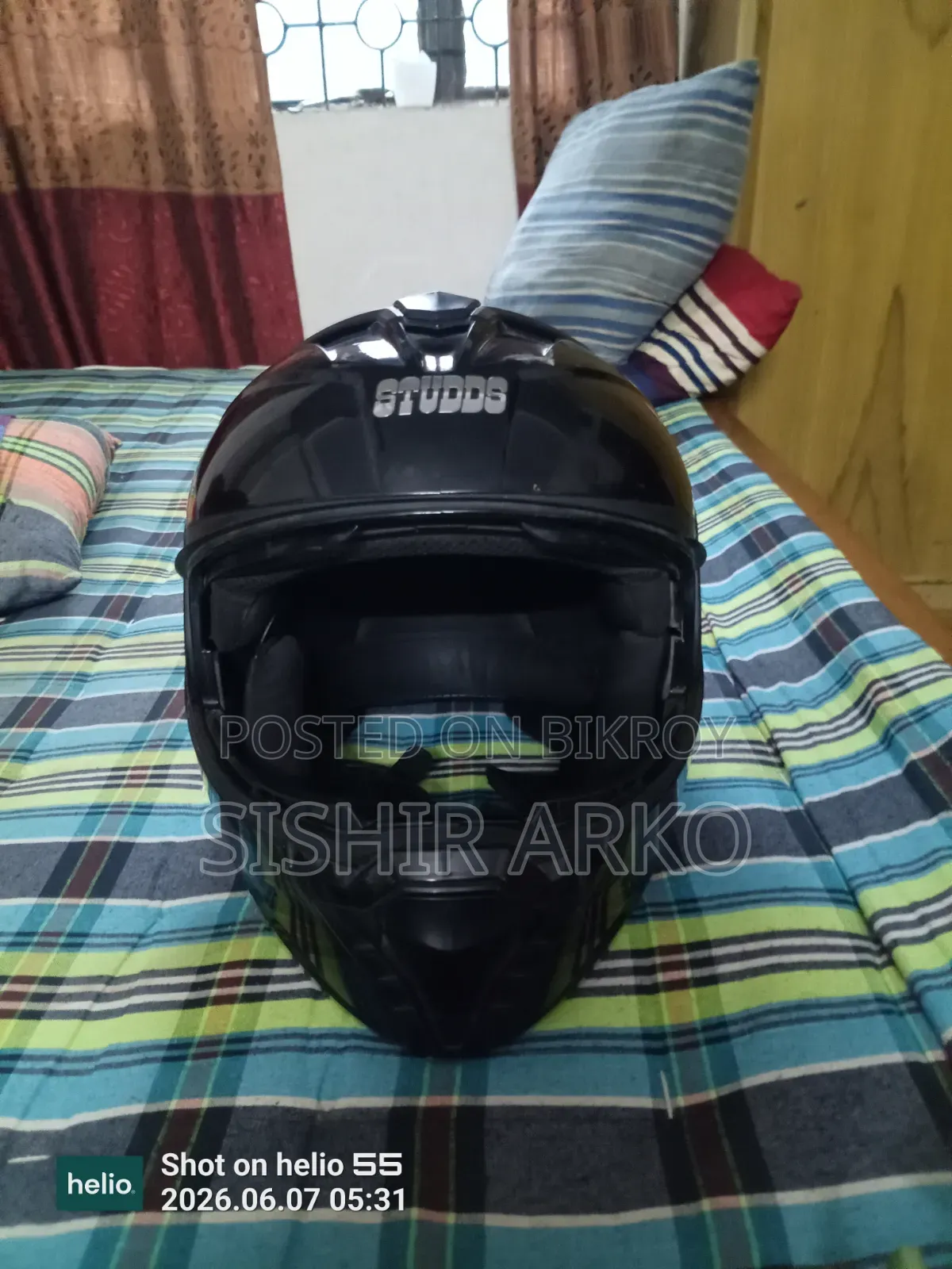 Studds Raider Street ISI Certified Full Face Helmet For Men And Women
