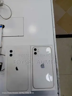 Apple iPhone 11 128 GB White