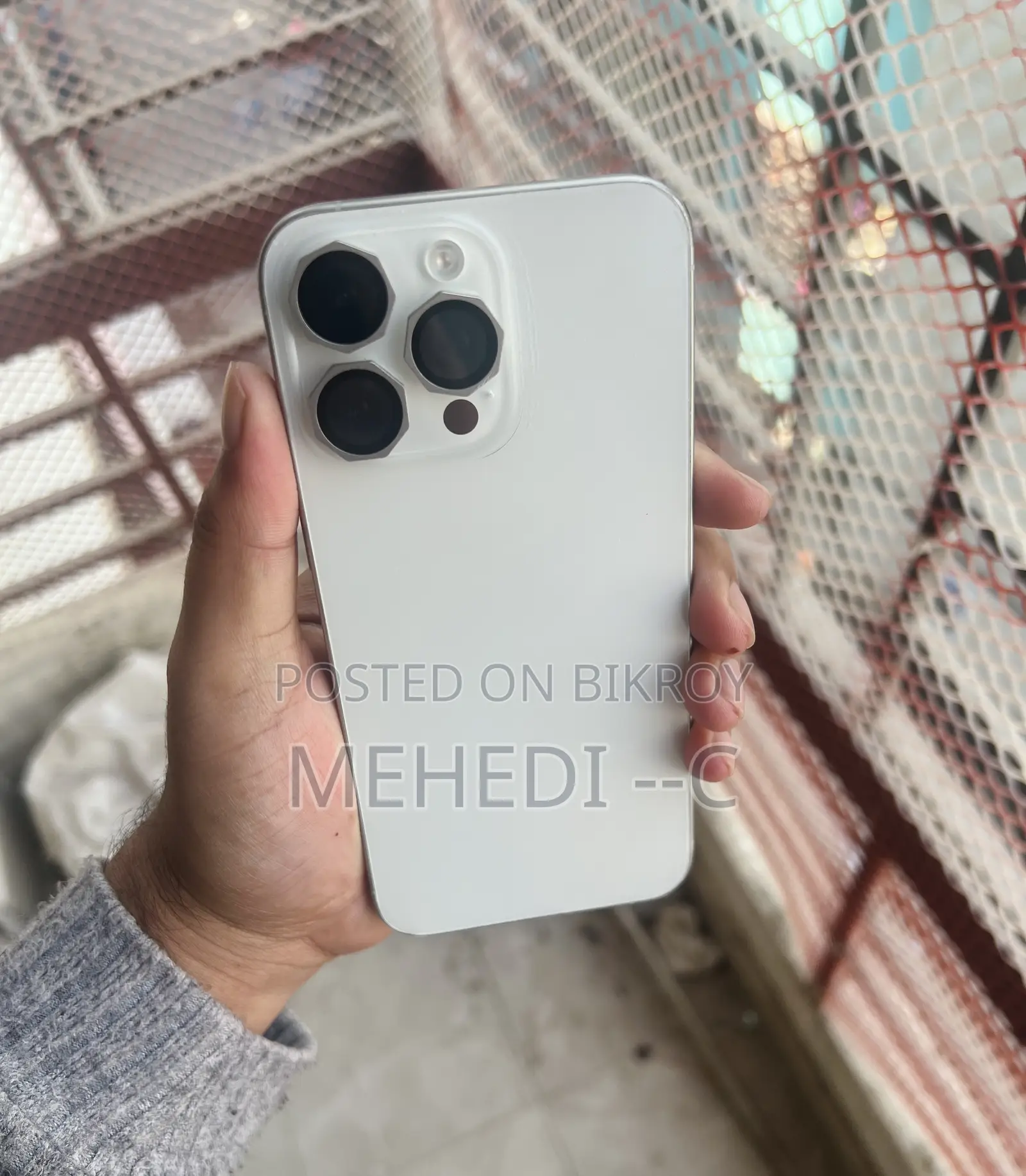 Apple iPhone 15 Pro Max 256 GB White