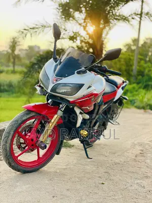 Yamaha 2013 White