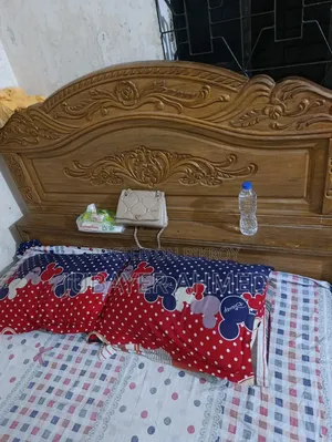 সেগুন কাঠের খাট ম্যাট্রেস সহ