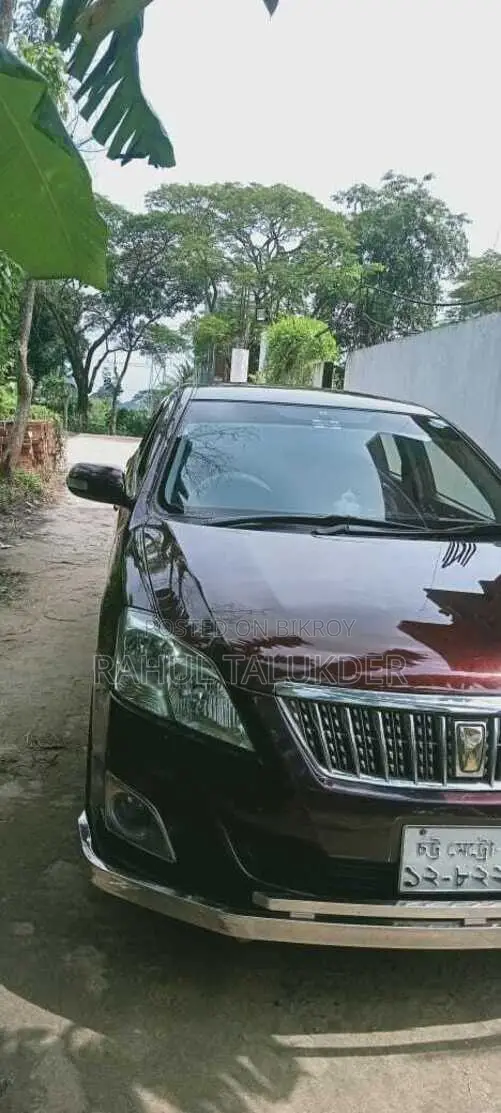 Toyota Premio 2011 Maroon