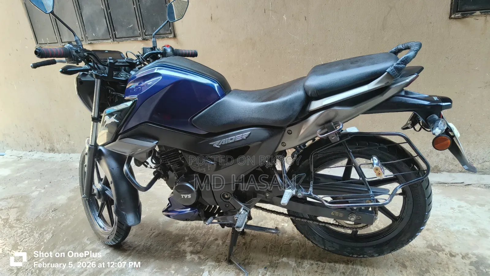 TVS Raider 125 2022 Blue