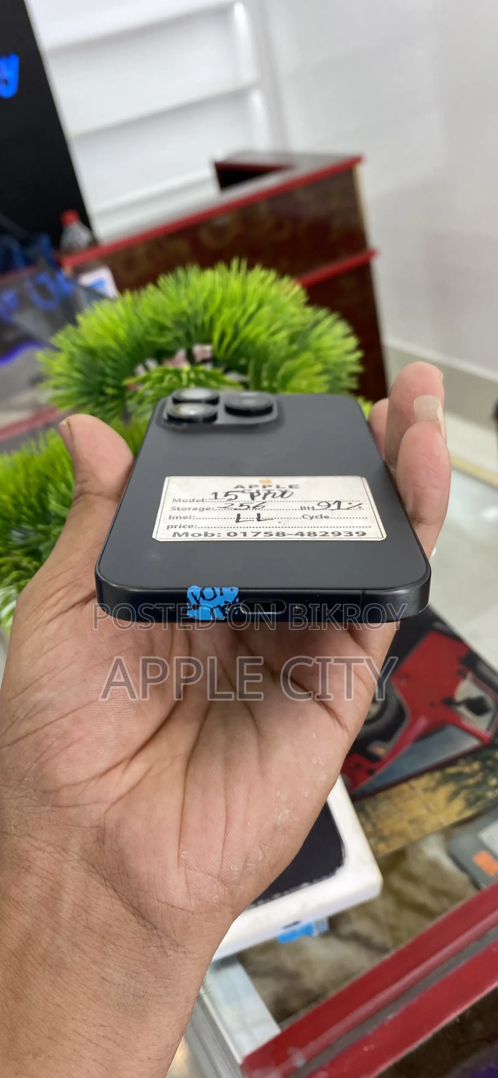 Apple iPhone 15 Pro 256 GB Black