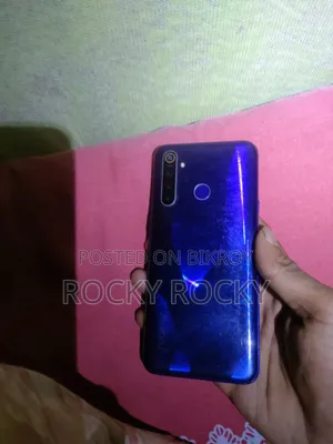 Realme 64 GB Black