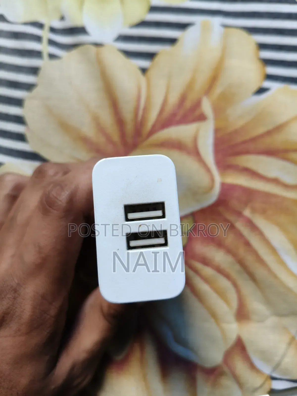 অরজিনাল Sony চার্জিং অ্যাডাপ্টার