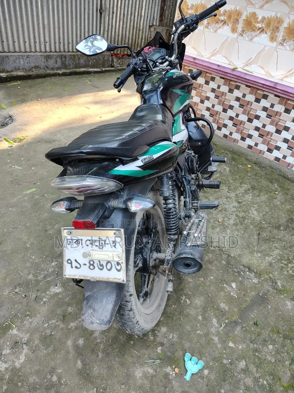 Bajaj Discover 125 2022 Green